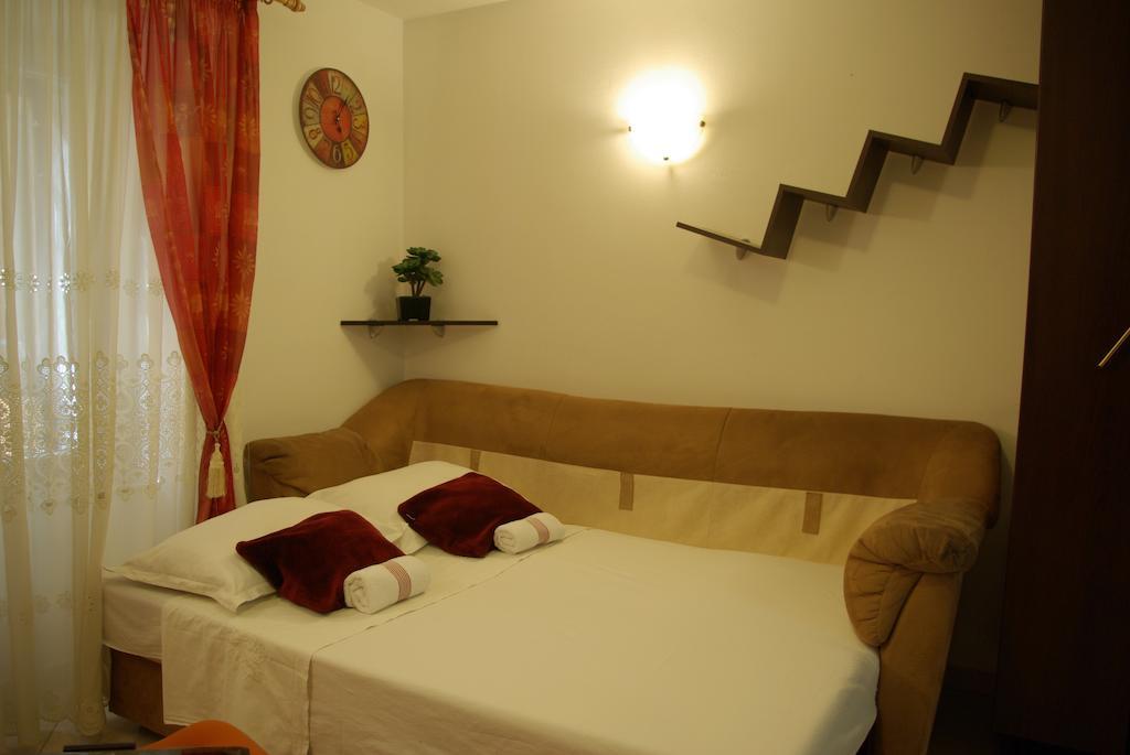 Apartment Varos Zadar Oda fotoğraf